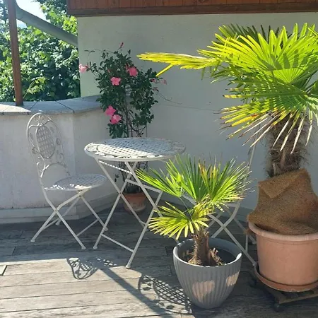 Grazblick Free Carport Parking & Self Checkin *